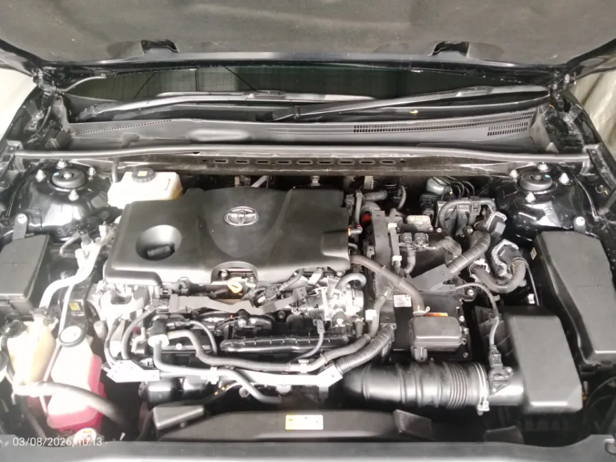 Foto Mobil Bekas Mesin Toyota Camry 2.5 Hybrid tahun 2021